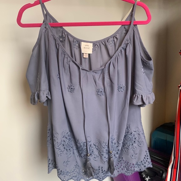 Knox Rose open shoulder shirt - Picture 1 of 2